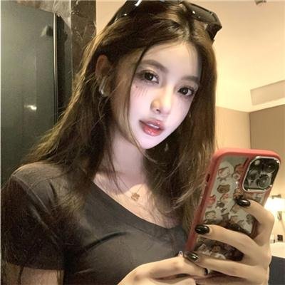 早餐时女歌迷快闪